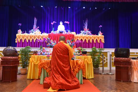 De Vijfjaarlijkse Dharma-Assembly van Raja Vira Pandya: Een Fascinerende Blend van Religieuze Opwinding en Politieke Strategiën